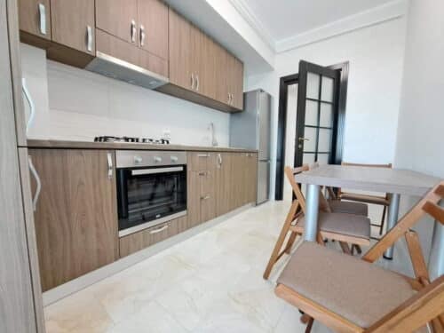 Treaptă Marmură Pasha Bej Lustruită Bizotată 1L 130 x 33 x 2cm