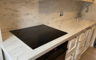 marmura bucatarie proiecte interioare stoneoutlet 2 - Proiecte de Interior folosind Piatră Naturală