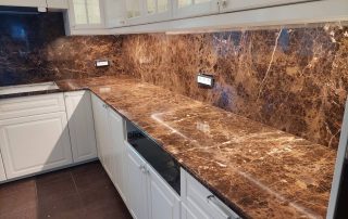 marmura bucatarie proiecte interioare stoneoutlet 5 - Proiecte de Interior folosind Piatră Naturală