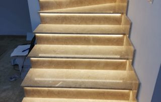 trepte contratrepte din marmura crem pentru proiecte interioare 4 - Proiecte de Interior folosind Piatră Naturală